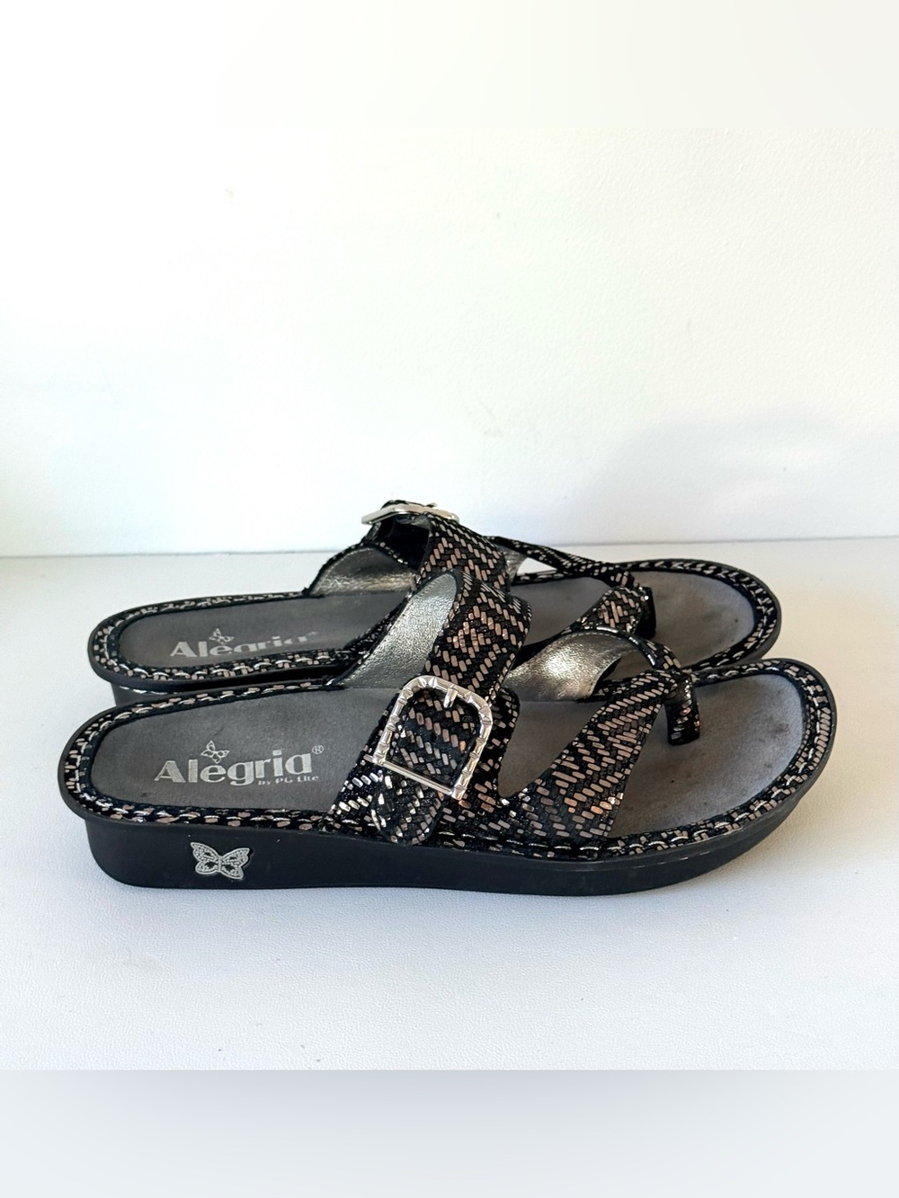 Alegria Karmen Pewter Dazzler Leather Adjustable Buckle Slide Sandals Thongs